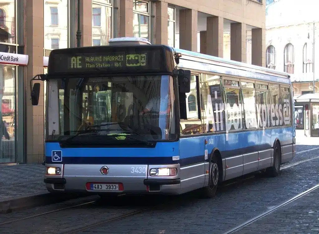 Autobus Airport Express di Praga
