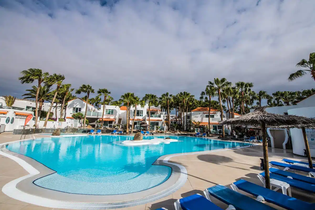 Bahía Calma Beach, bell'hotel con piscina a Costa Calma