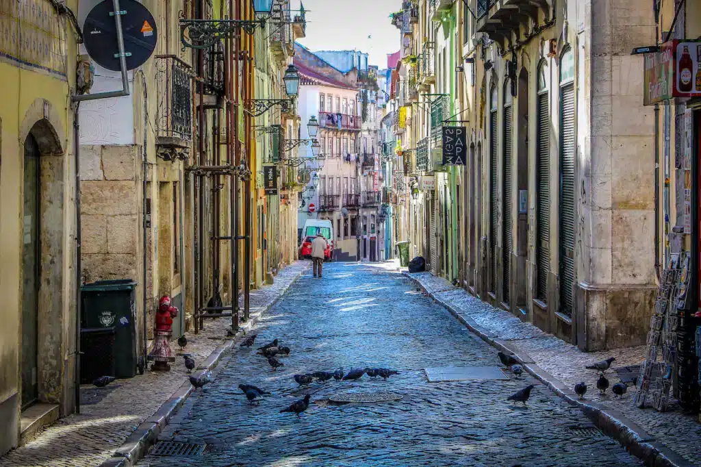 Bairro Alto, la zona migliore dove alloggiare per vita notturna e atmosfera trendy