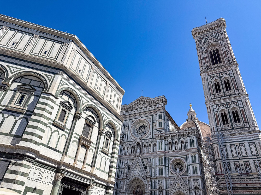 Il Battistero di San Giovanni, la facciata del Duomo e il Campanile di Giotto a Firenze