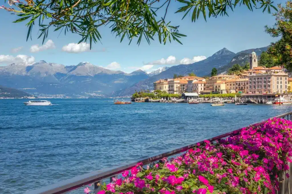 Bellagio e le montagne sul Lago di Como
