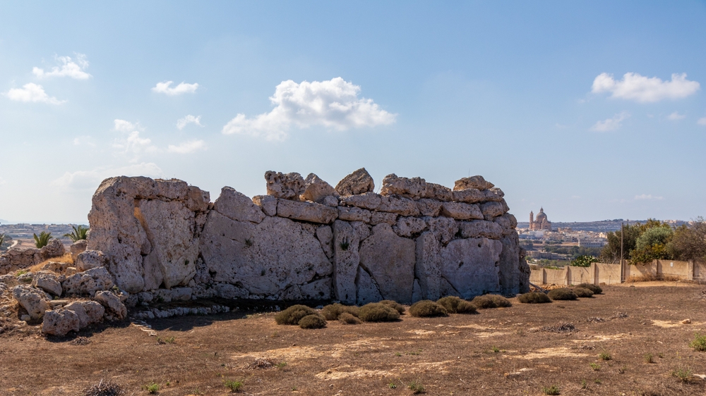 Blocchi di pietra nel tempio di Ġgantija a Xagħra, Gozo