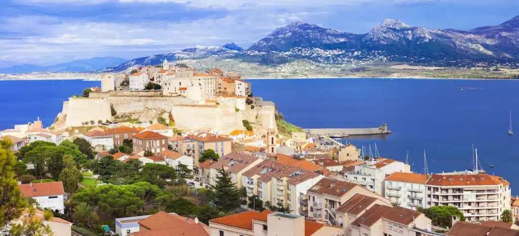 Calvi, la zona migliore dove alloggiare in Corsica per un'atmosfera di lusso