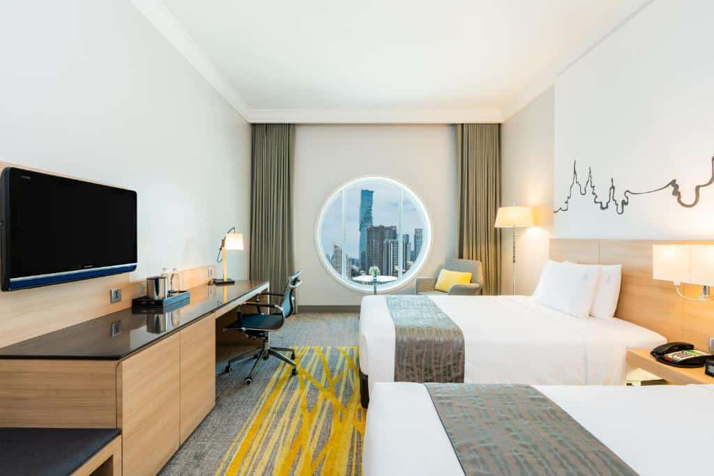 Camera all'Holiday Inn Bangkok Silom