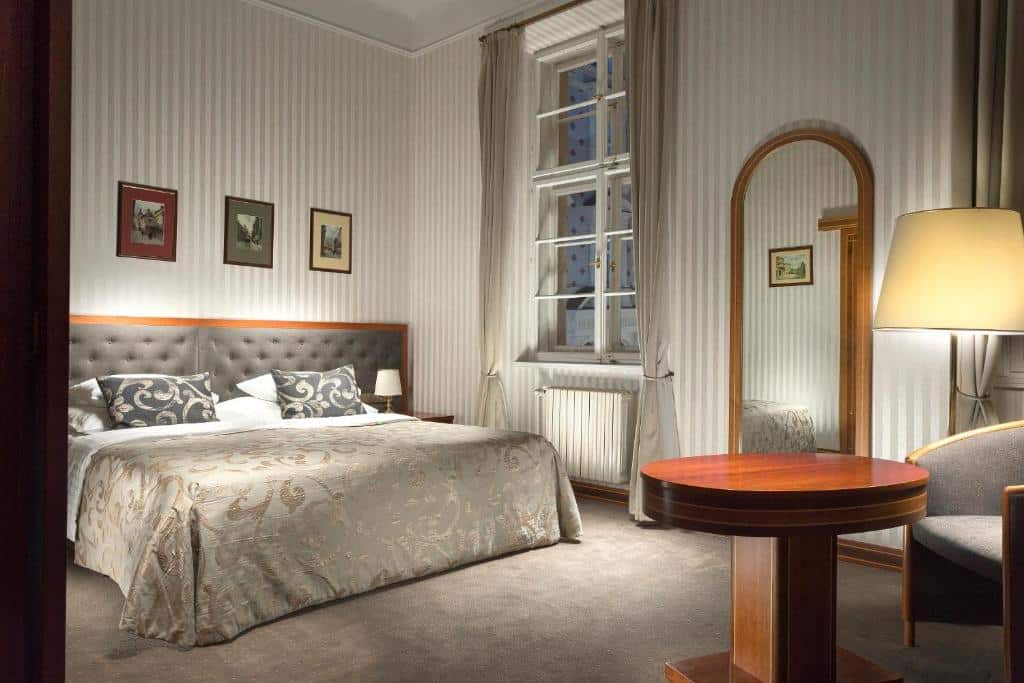 Camera d'hotel a Mala Strana, Praga 1