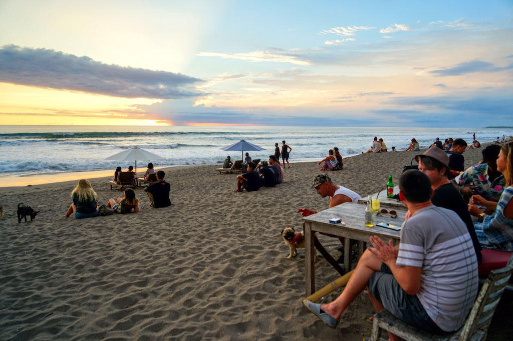 Canggu, la zona migliore dove alloggiare per viaggiatori giovani e surfisti