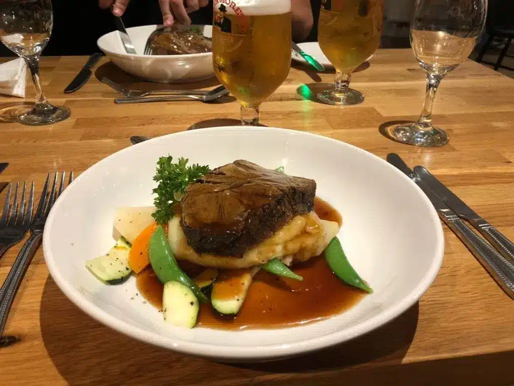 cena all'Isles of Glencoe hotel