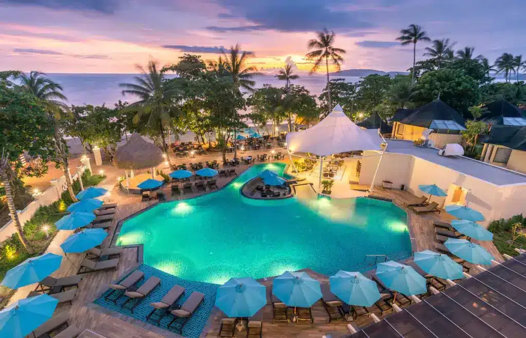 Centara Ao Nang Beach Resort & Spa Krabi, il miglior hotel di lusso ad Ao Nang