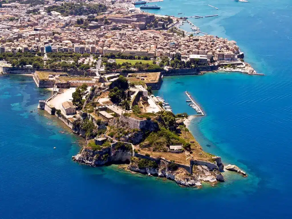 Corfù città, la zona migliore dove alloggiare per chi visita l'isola per la prima volta