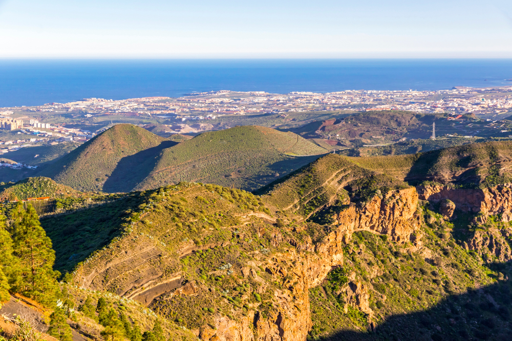 Il cratere vulcanico della Caldera de Bandama a Gran Canaria