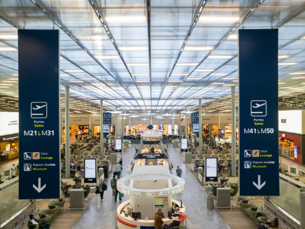 Da Charles de Gaulle a Parigi: treni, bus e taxi per il centro