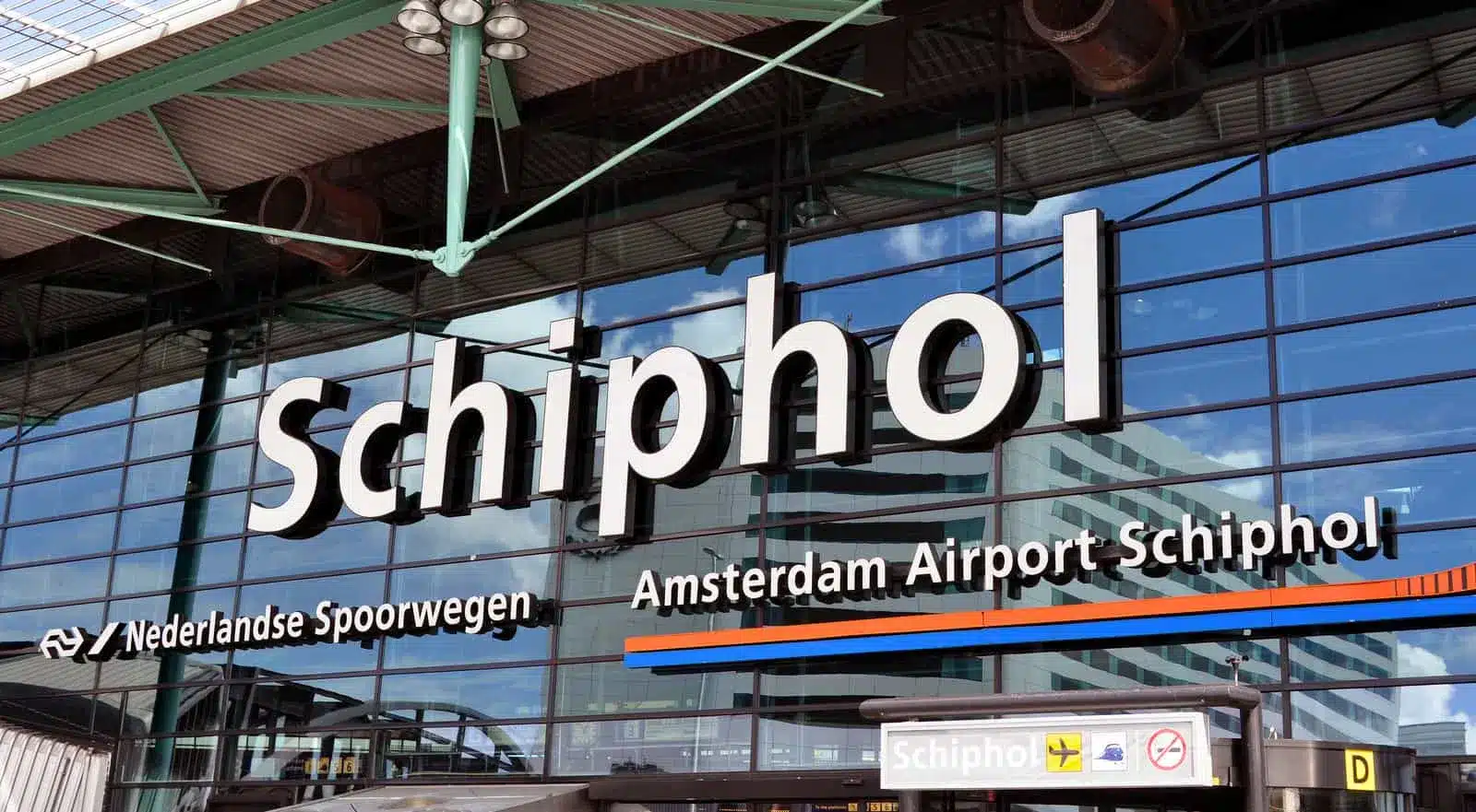 Da Schiphol ad Amsterdam: treni, bus e taxi per il centro