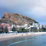 Dall'aeroporto di Alicante al centro: treni, bus e taxi