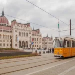 Dall'aeroporto di Budapest al centro: treni, bus e taxi