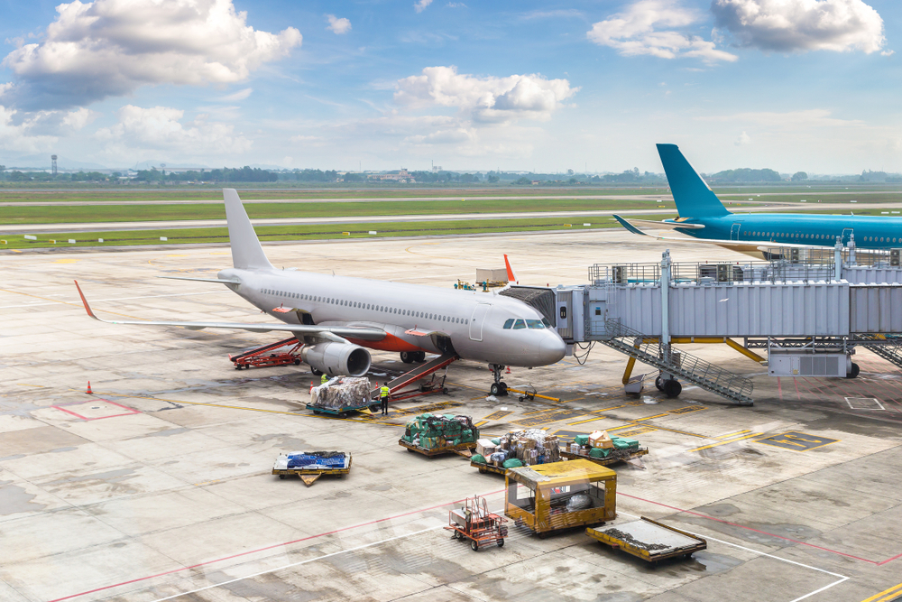 Dall'aeroporto di Hanoi al centro: treni, bus e taxi