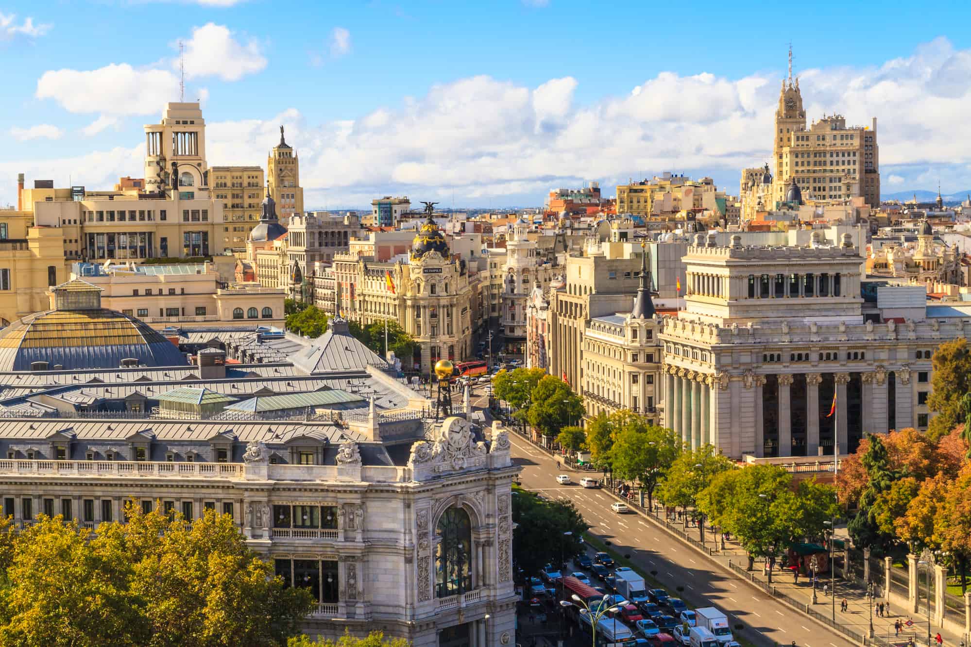 Dall'aeroporto di Madrid al centro: treni, bus e taxi
