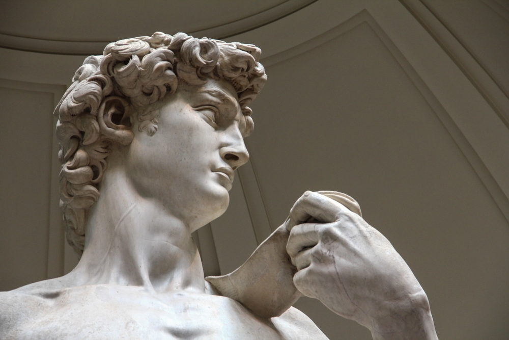 Il David di Michelangelo nella Galleria dell'Accademia a Firenze