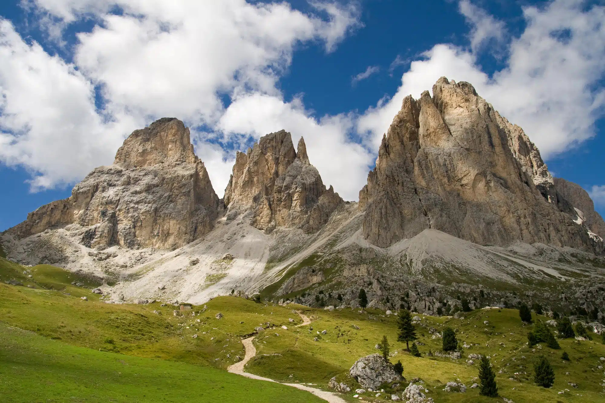 Dove dormire sulle Dolomiti? Le 4 zone migliori dove alloggiare