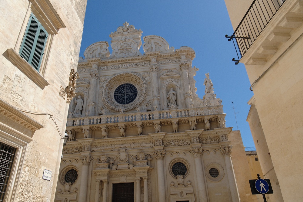 La facciata barocca della Basilica di Santa Croce a Lecce