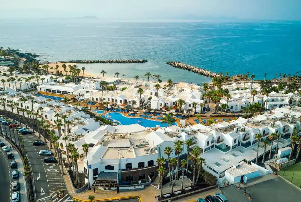 Grupotel Flamingo Beach, hotel economico sulla spiaggia di Playa Blanca