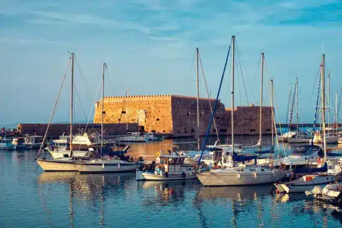 Heraklion, alloggia nella città più grande di Creta