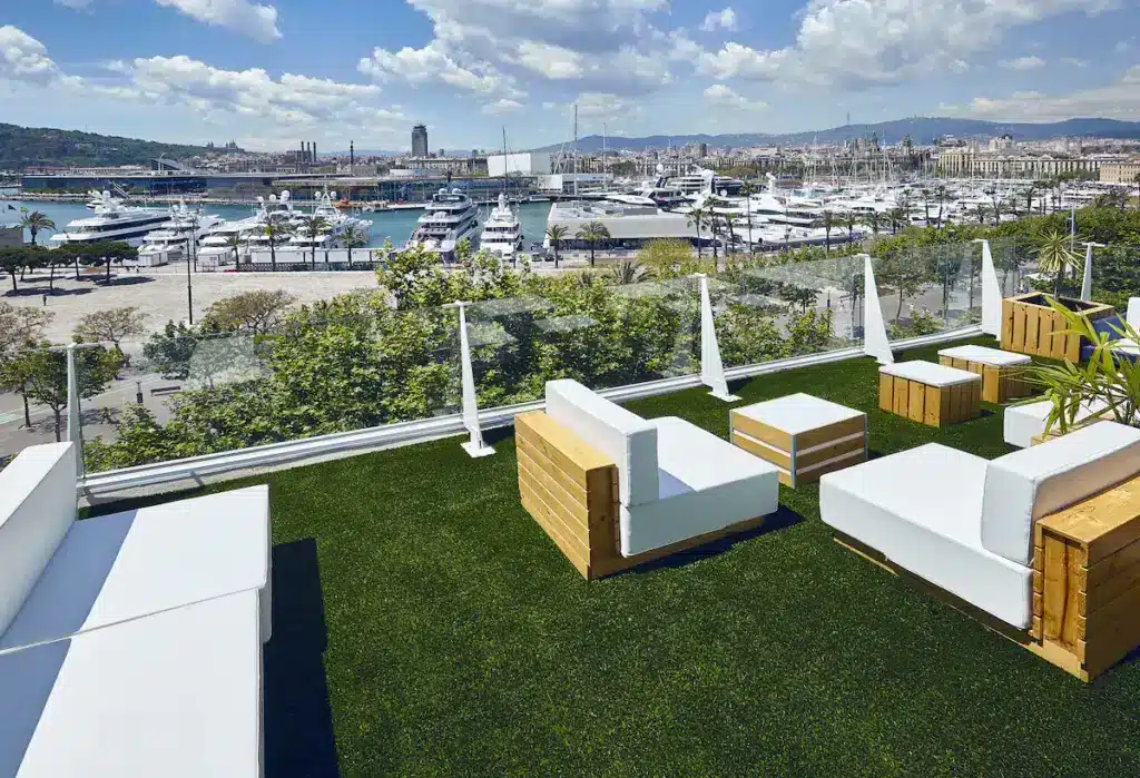 Hotel 54, vicino alla spiaggia e al porticciolo di Barcellona