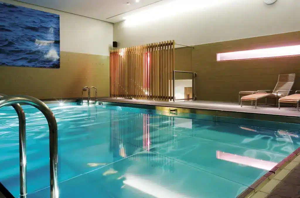 Hotel con piscina coperta nel centro di Edimburgo