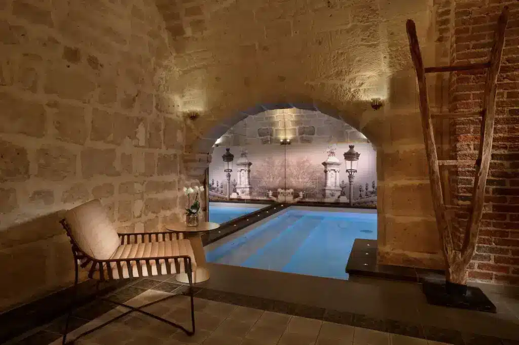 hotel con spa nel Quartiere Latino a Parigi, hotel con piscina coperta