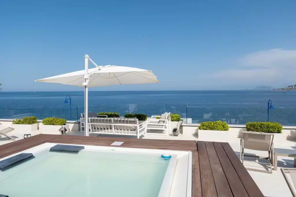 Hotel di lusso sulla spiaggia di Mondello