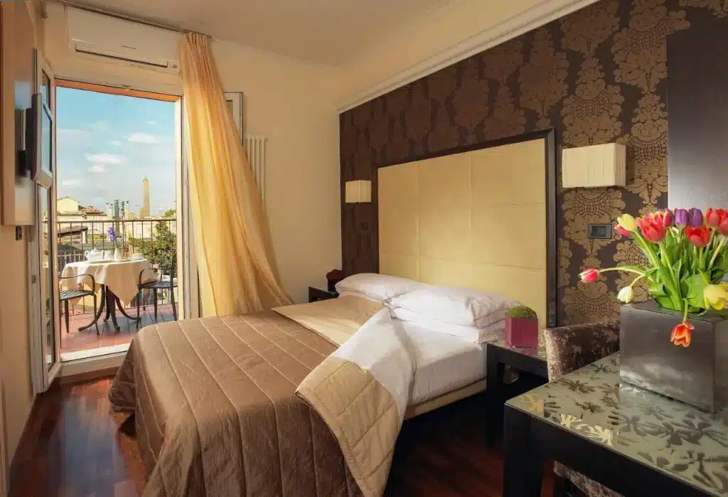 Hotel Touring, hotel economico a Santo Stefano, Bologna