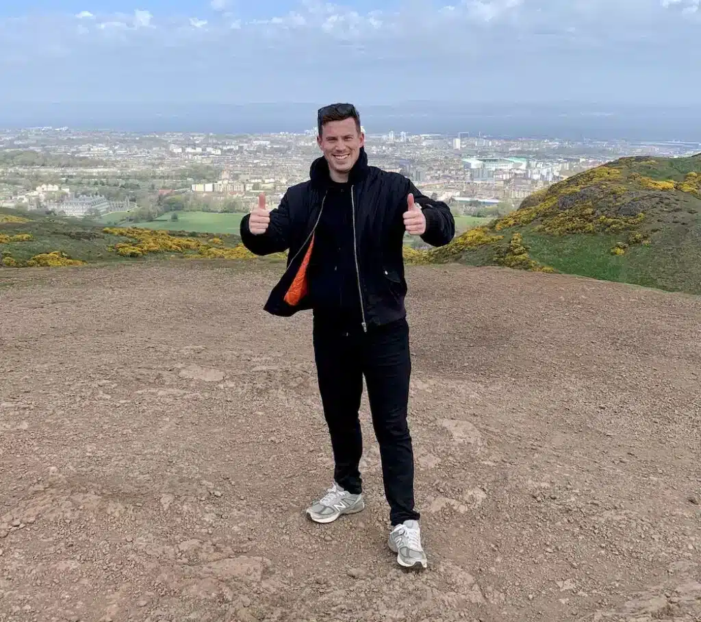 Kristoffer Fons di Destination Well Known a Edimburgo