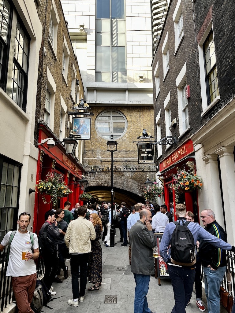 Londra