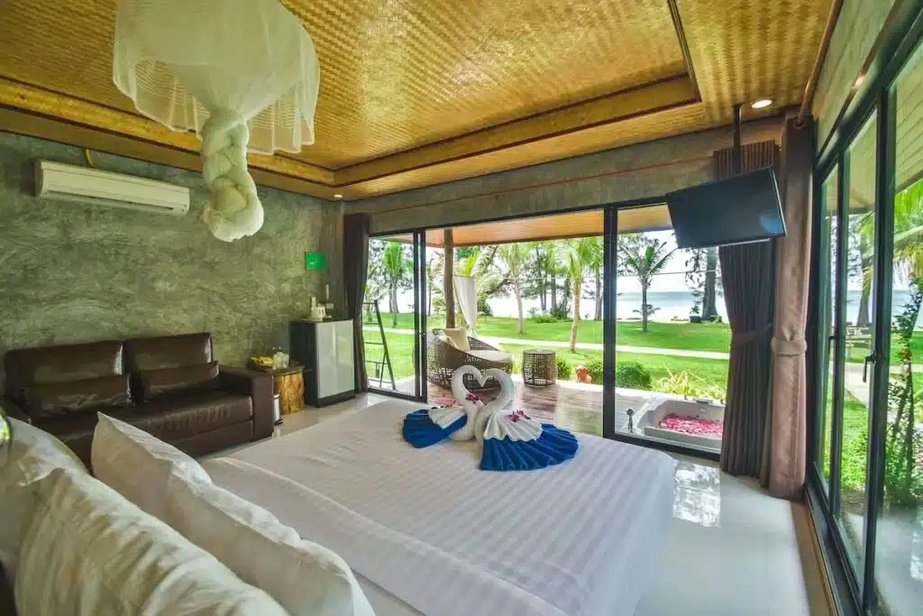 Long Beach Chalet, soggiornare sulla spiaggia a Koh Lanta