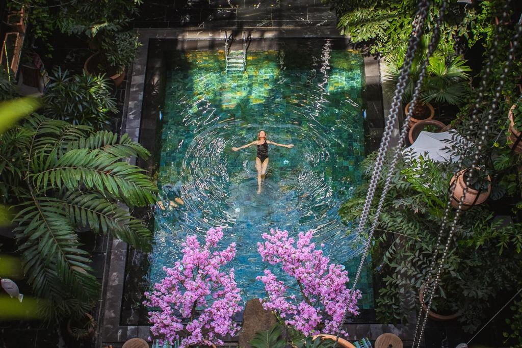 Manon Les Suites, hotel con piscina coperta