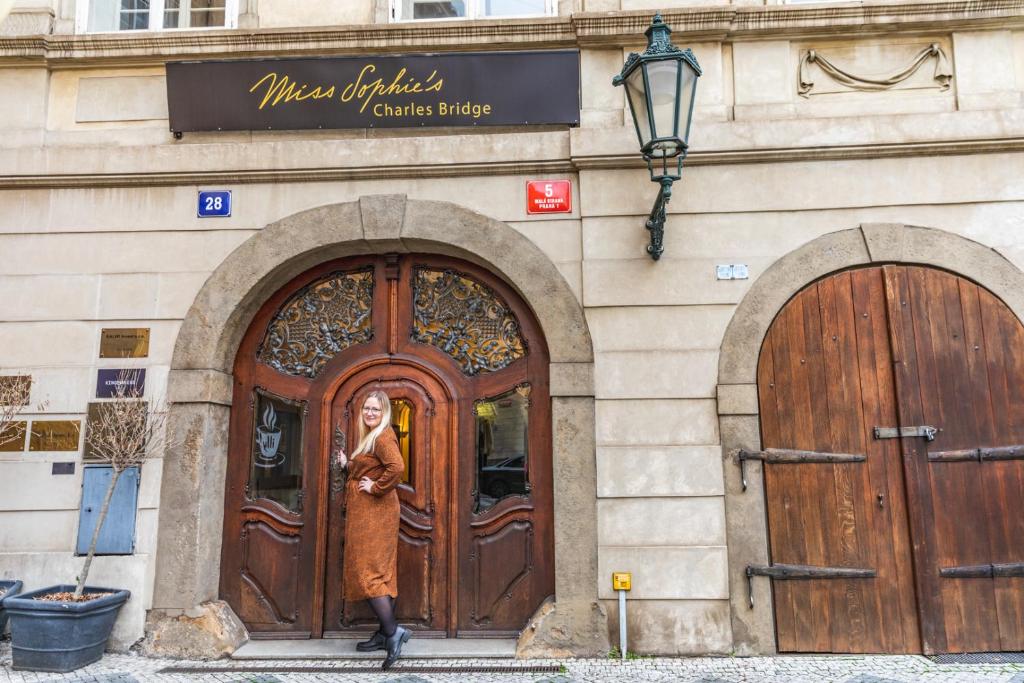 miss sophies charles bridge hotel mala strana miss sophies charles bridge hotel mala strana