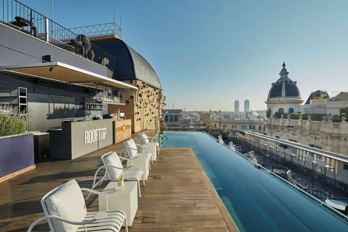 Ohla Barcelona, il miglior posto dove dormire nel quartiere gotico di Barcellona