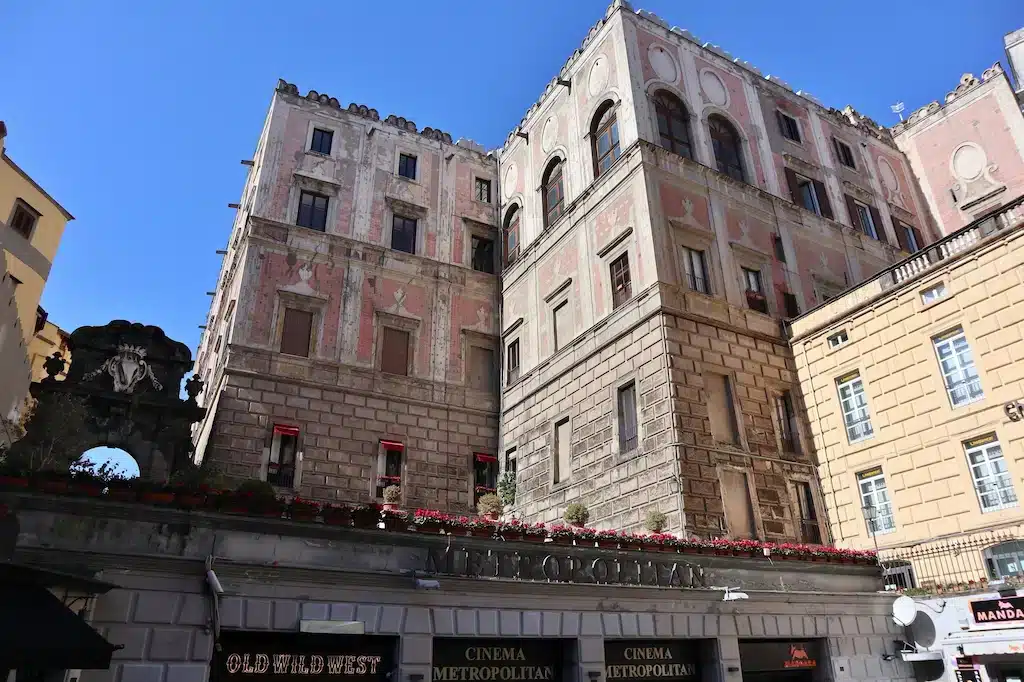 Palazzo Cellammare a Chiaia