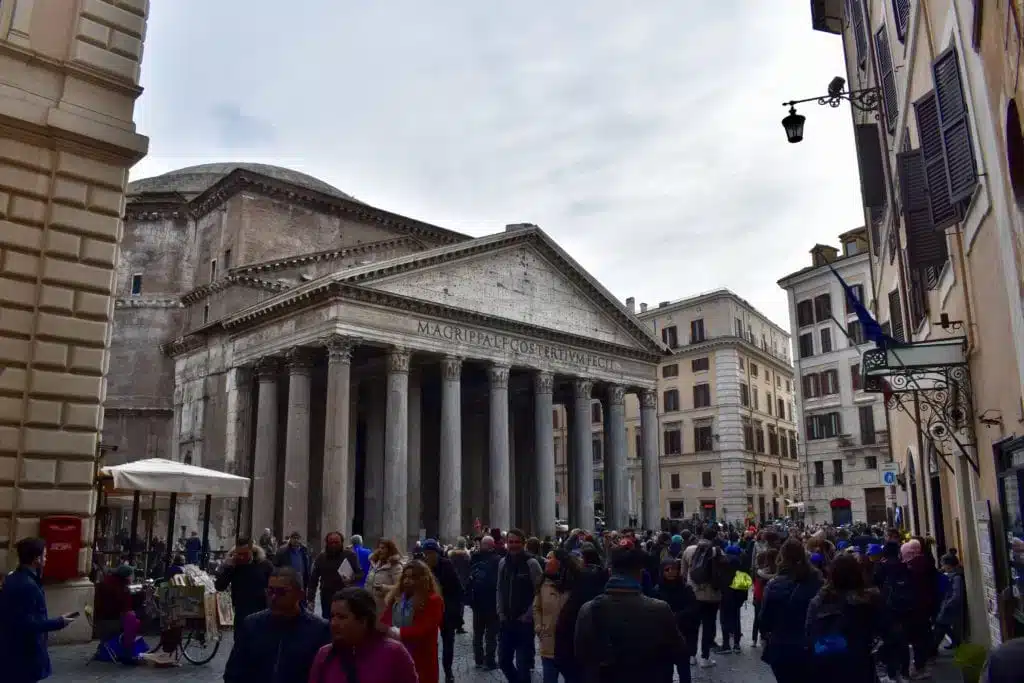 pantheon nel centro storico, la zona migliore dove dormire nel centro di Roma