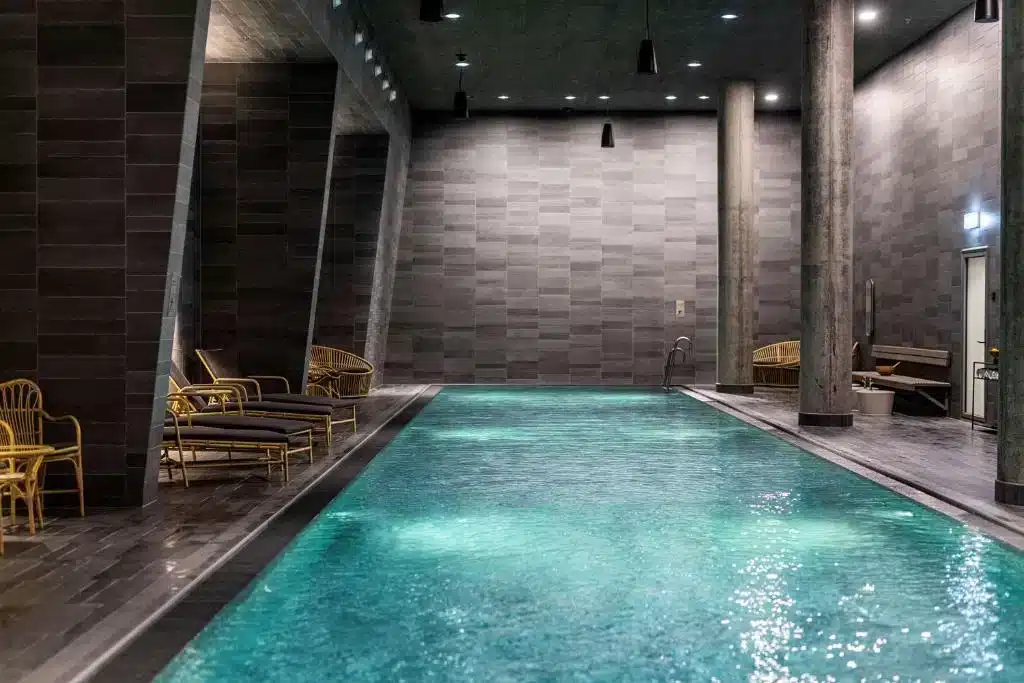 piscina coperta dello Scandic Spectrum