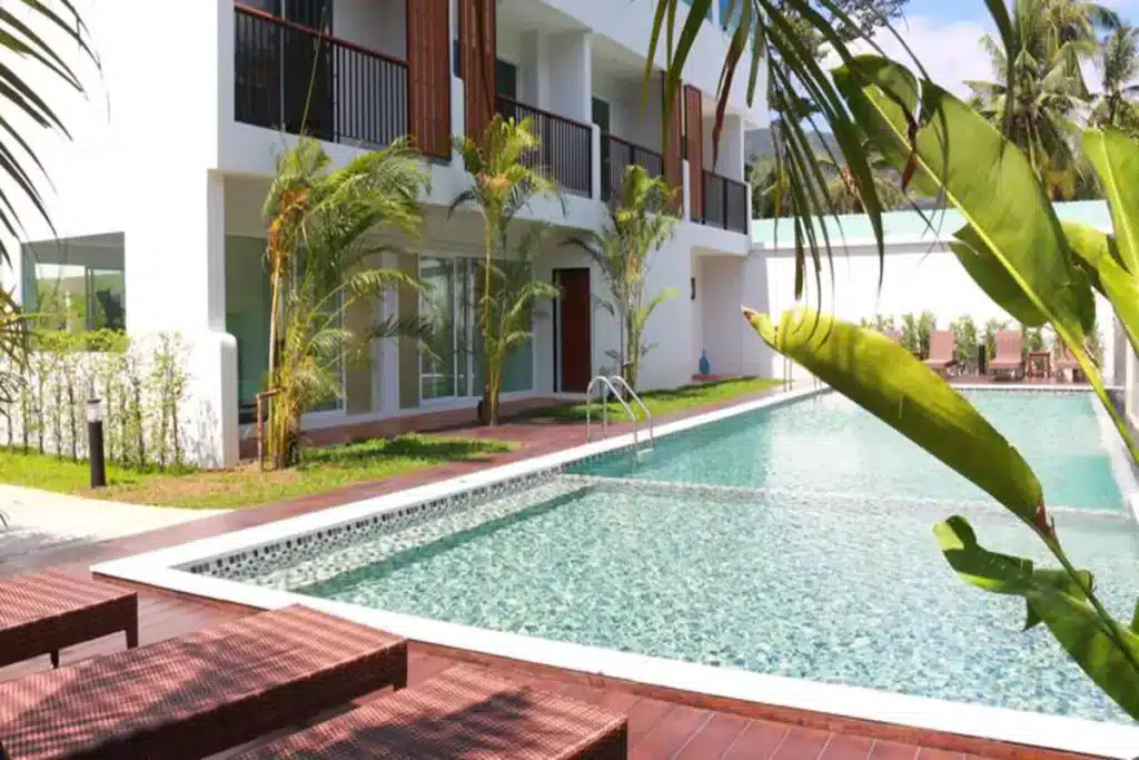 Piscina del Crystal Lamai Hotel