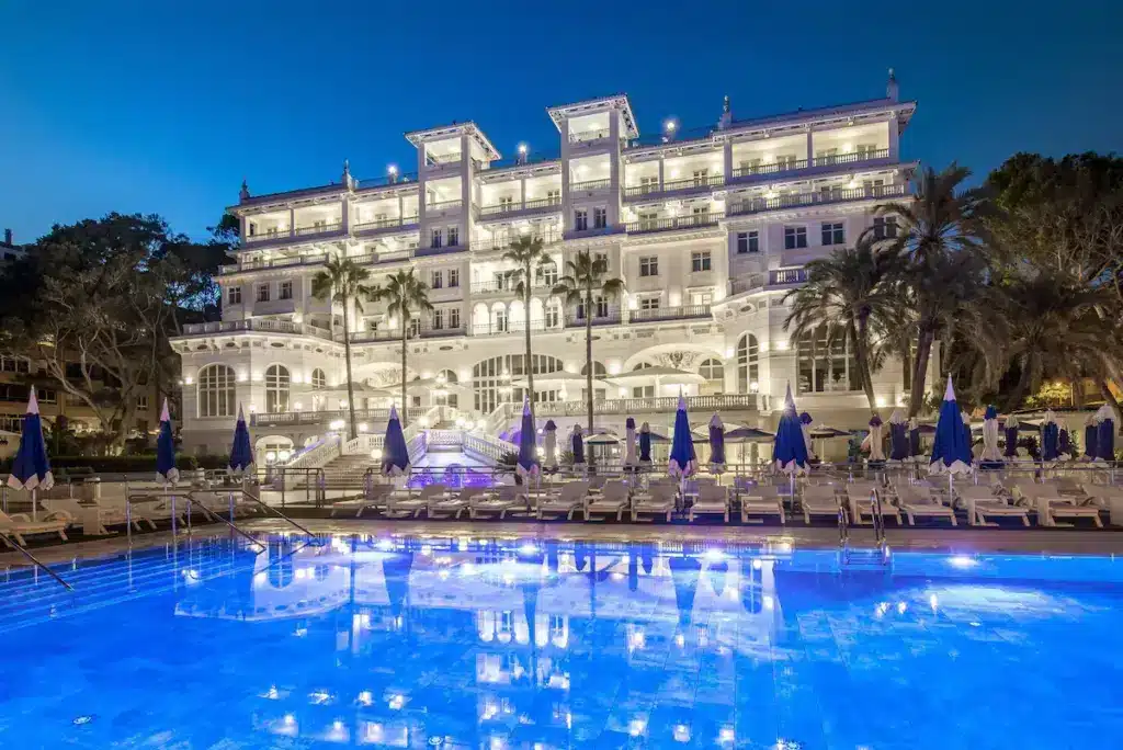 Piscina del Gran Hotel Miramar GL