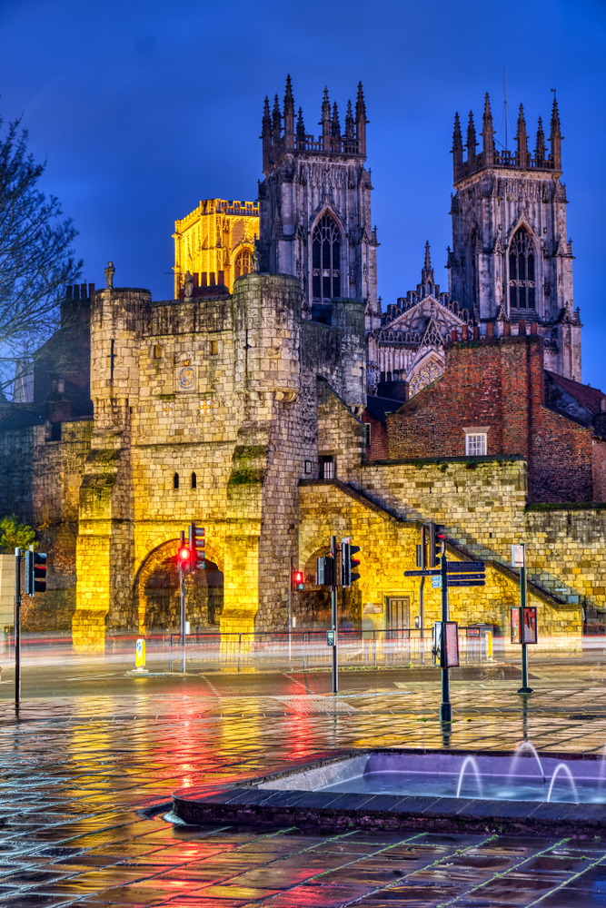 La porta cittadina di Bootham Bar con la York Minster sullo sfondo