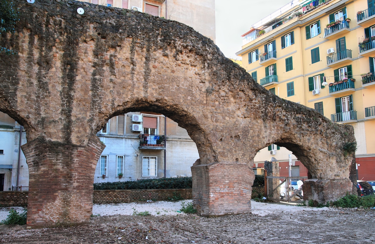 Porticus Aemilia a Testaccio