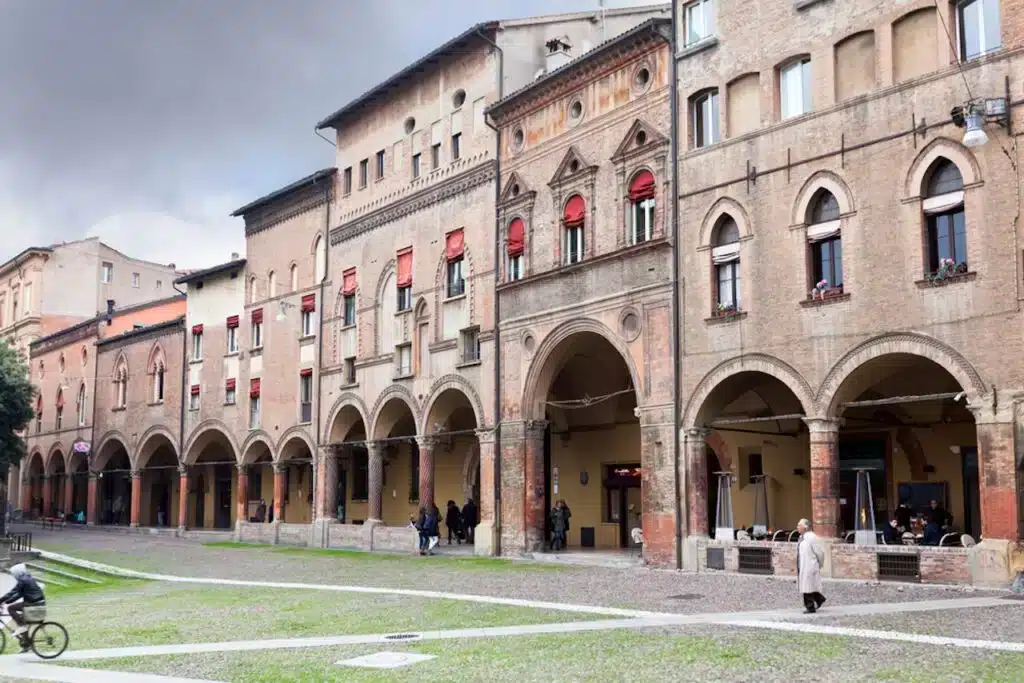 Santo Stefano, la zona migliore dove alloggiare a Bologna per gli hotel di lusso