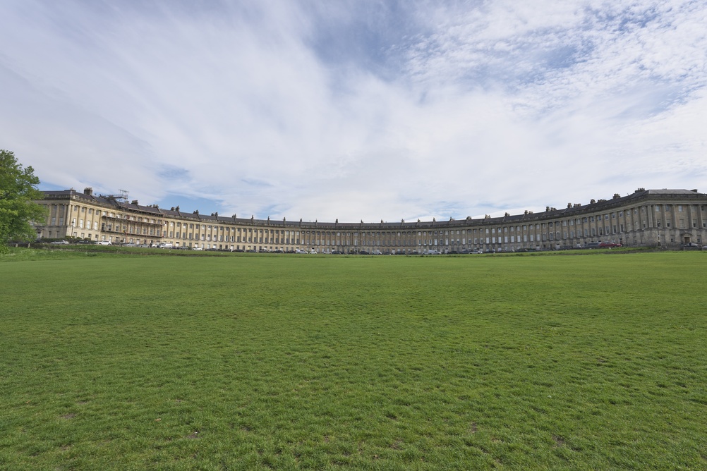 La schiera di case a semicerchio del Royal Crescent a Bath