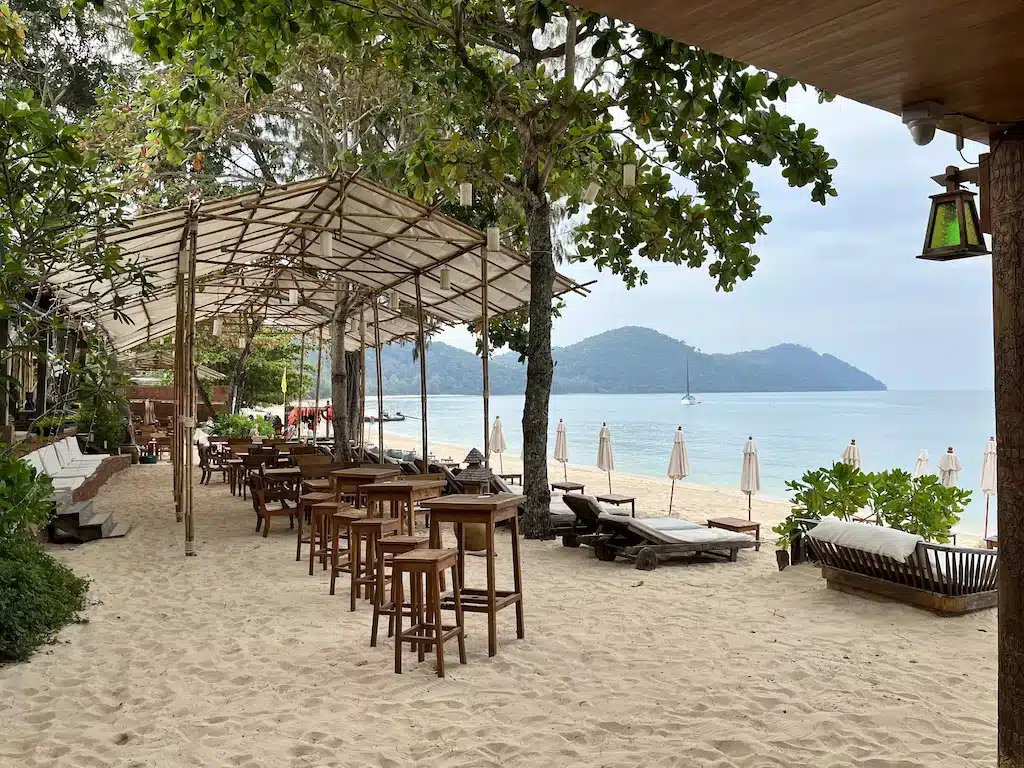 Spiaggia del Santhiya a Koh Yao Yai