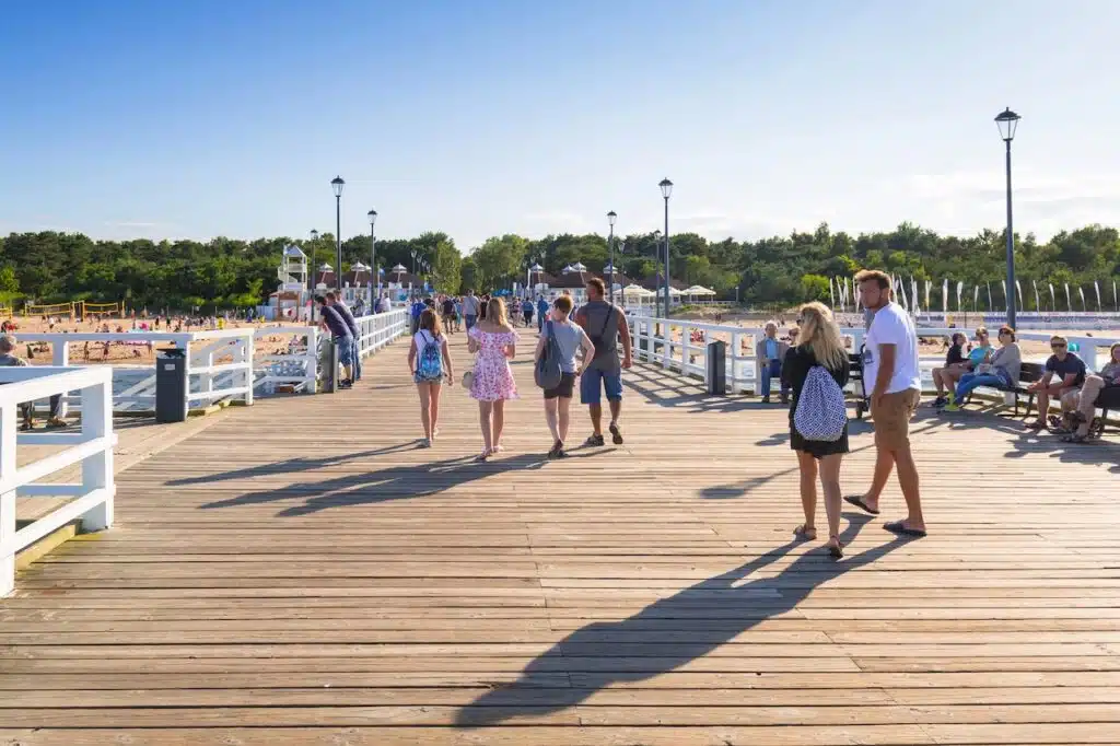 Spiaggia e molo di Brzeźno