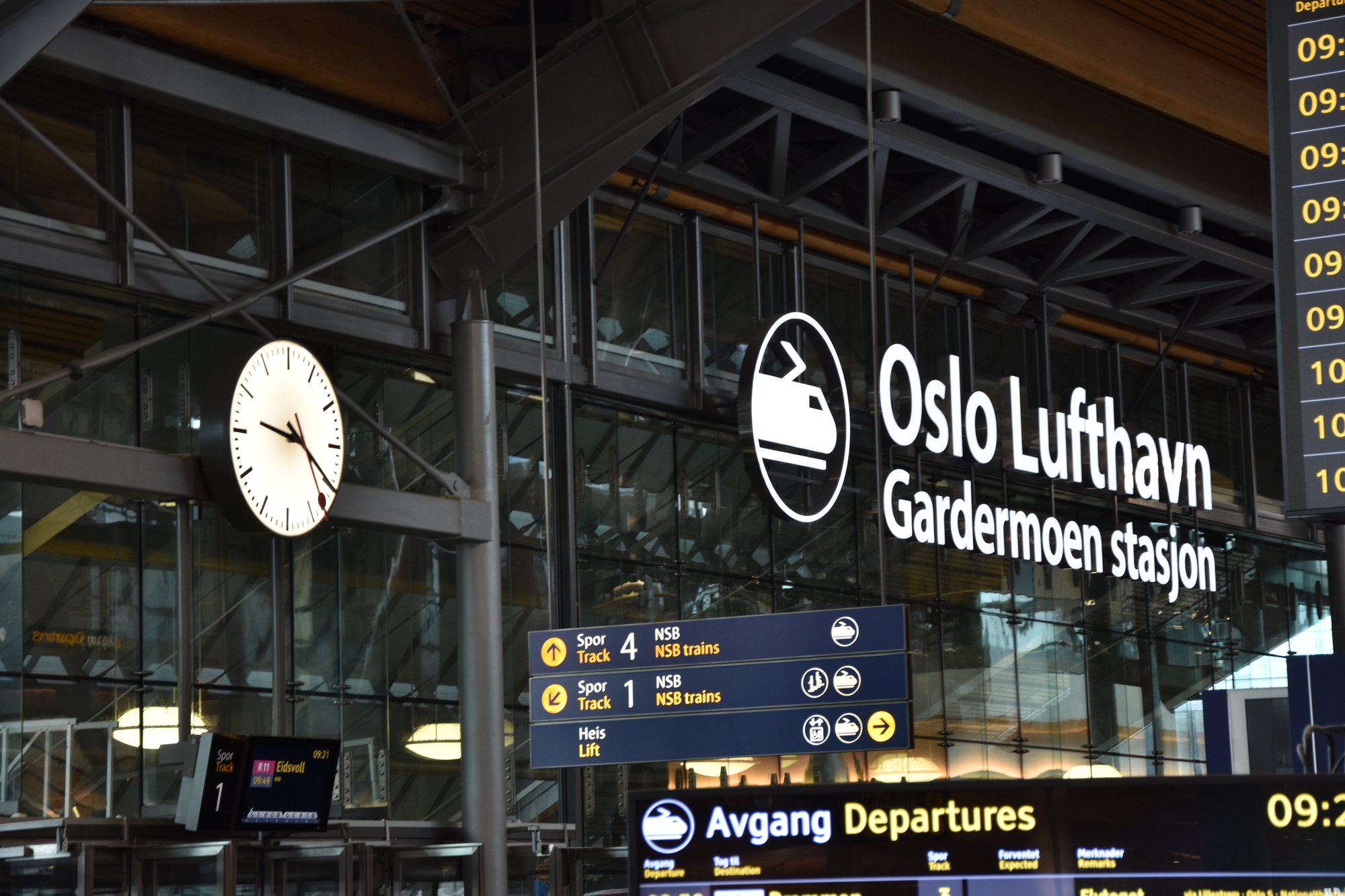 La stazione ferroviaria dell'aeroporto di Oslo Gardermoen