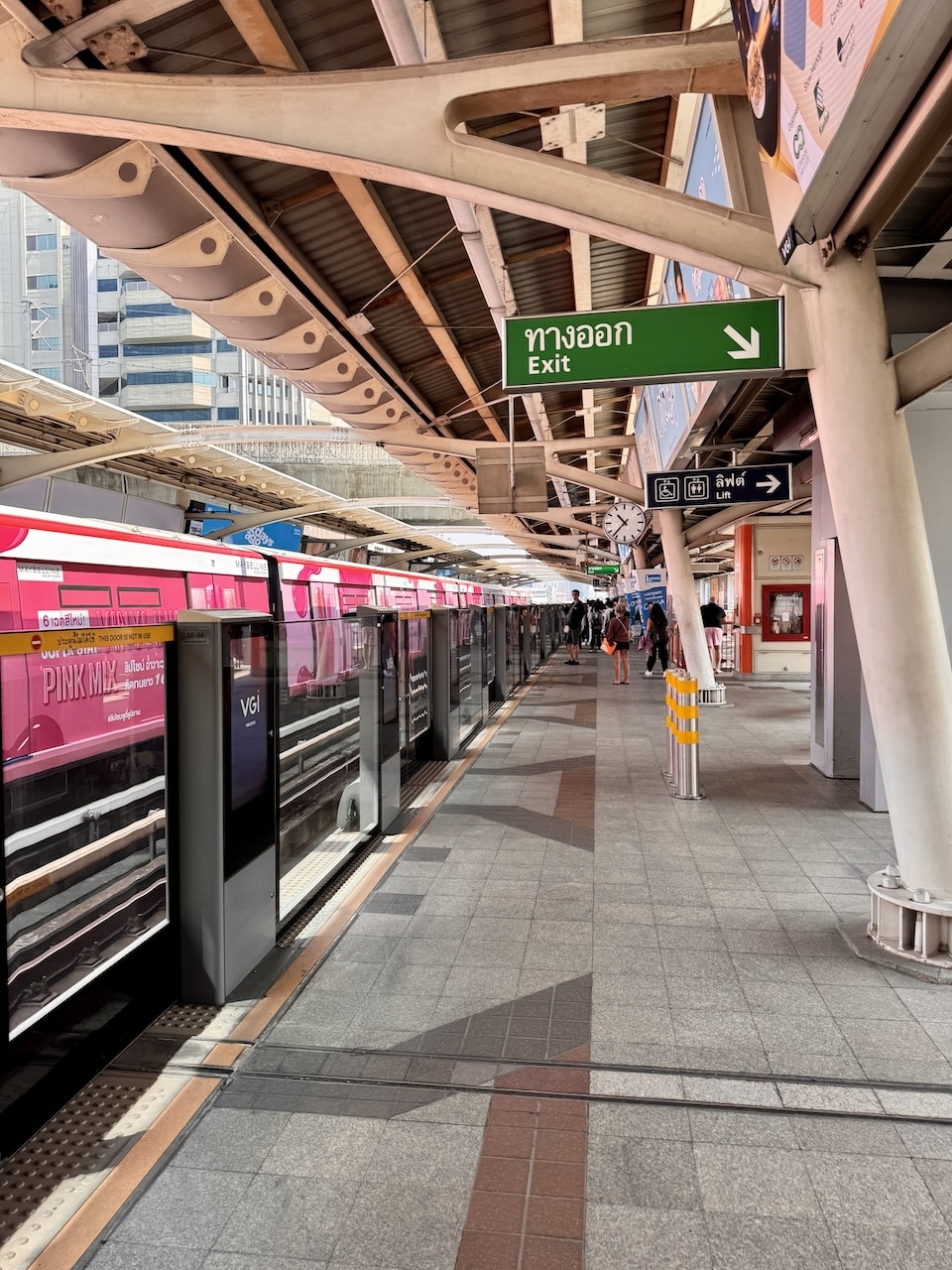 stazione ferroviaria di Bangkok