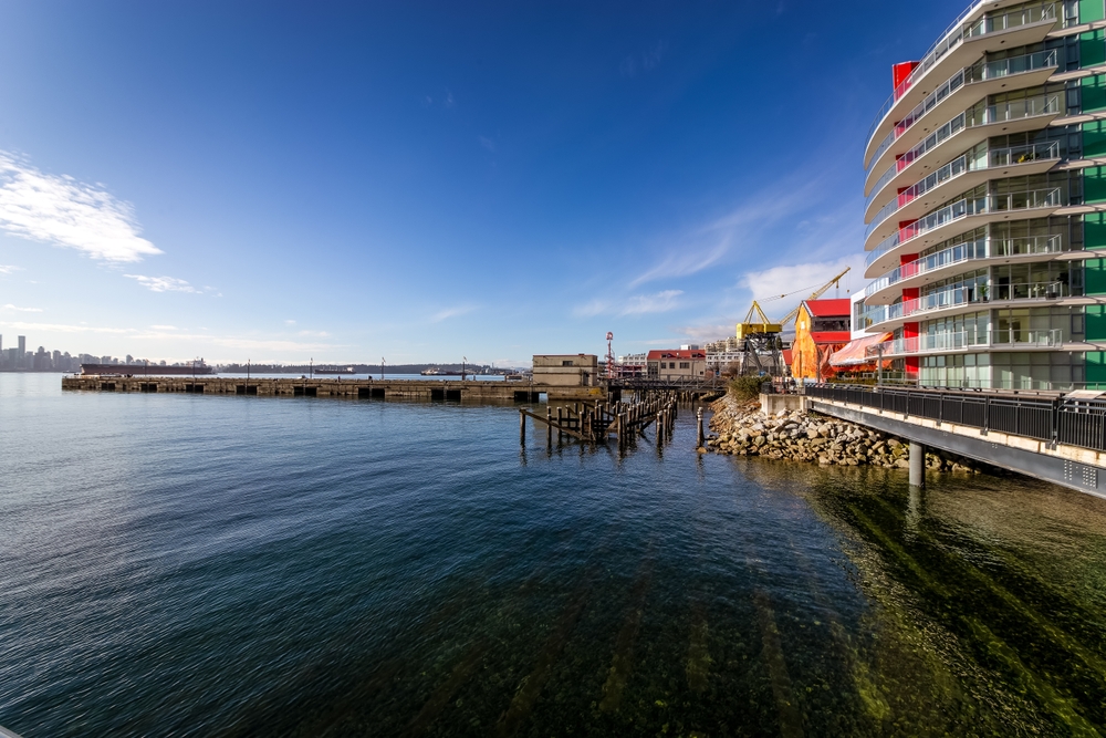 The Shipyards e il molo a Lower Lonsdale, North Vancouver